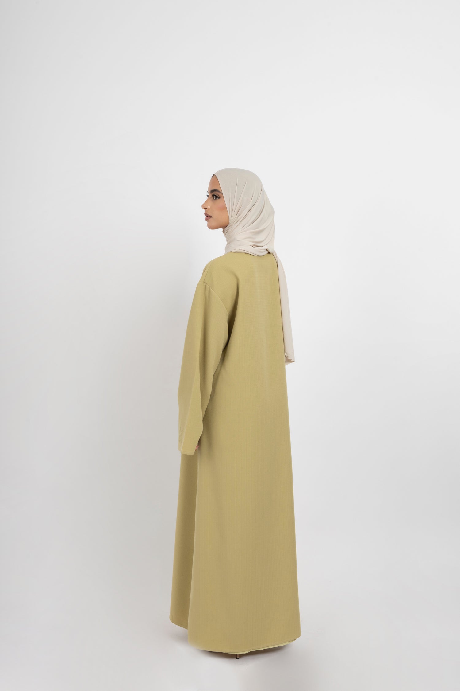 ESSENTIAL LINEN ABAYA